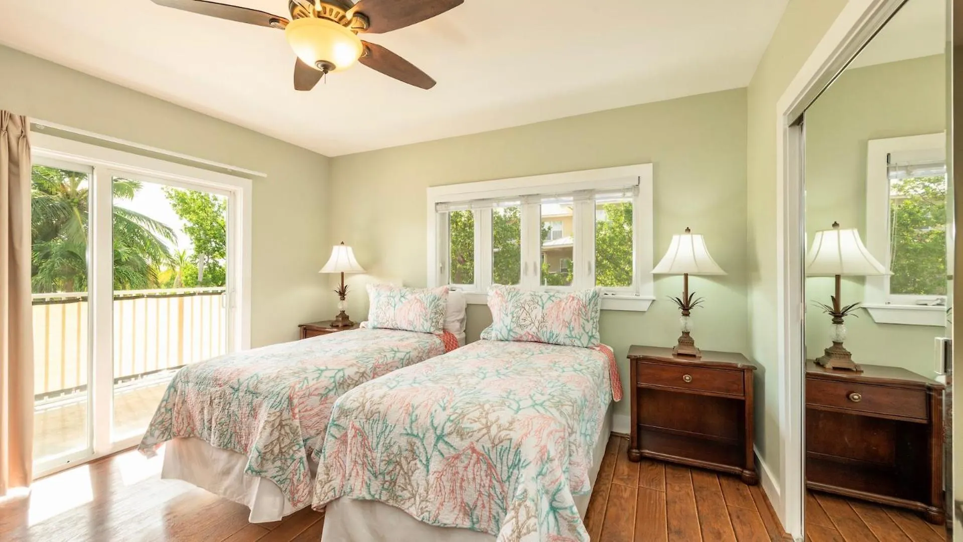 Coastline Comfort By Last Key Realty Key West United States