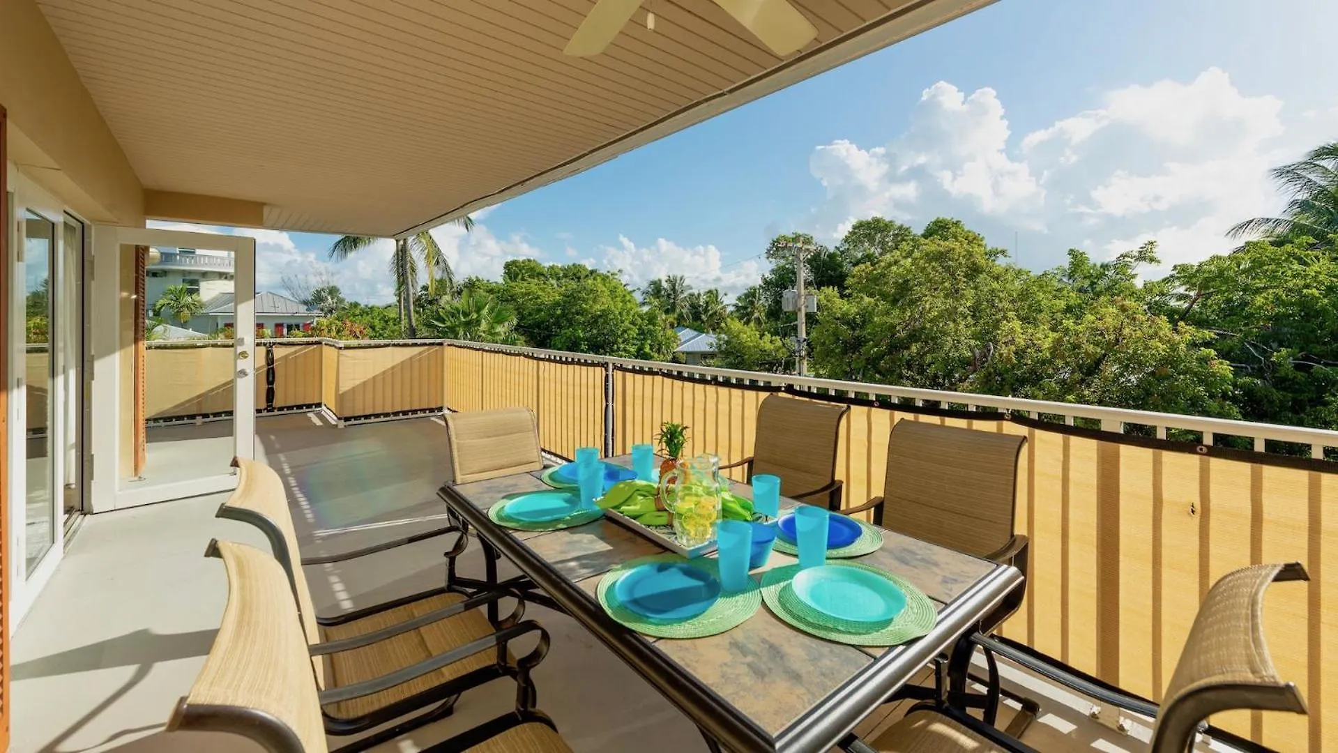 Coastline Comfort By Last Key Realty Key West